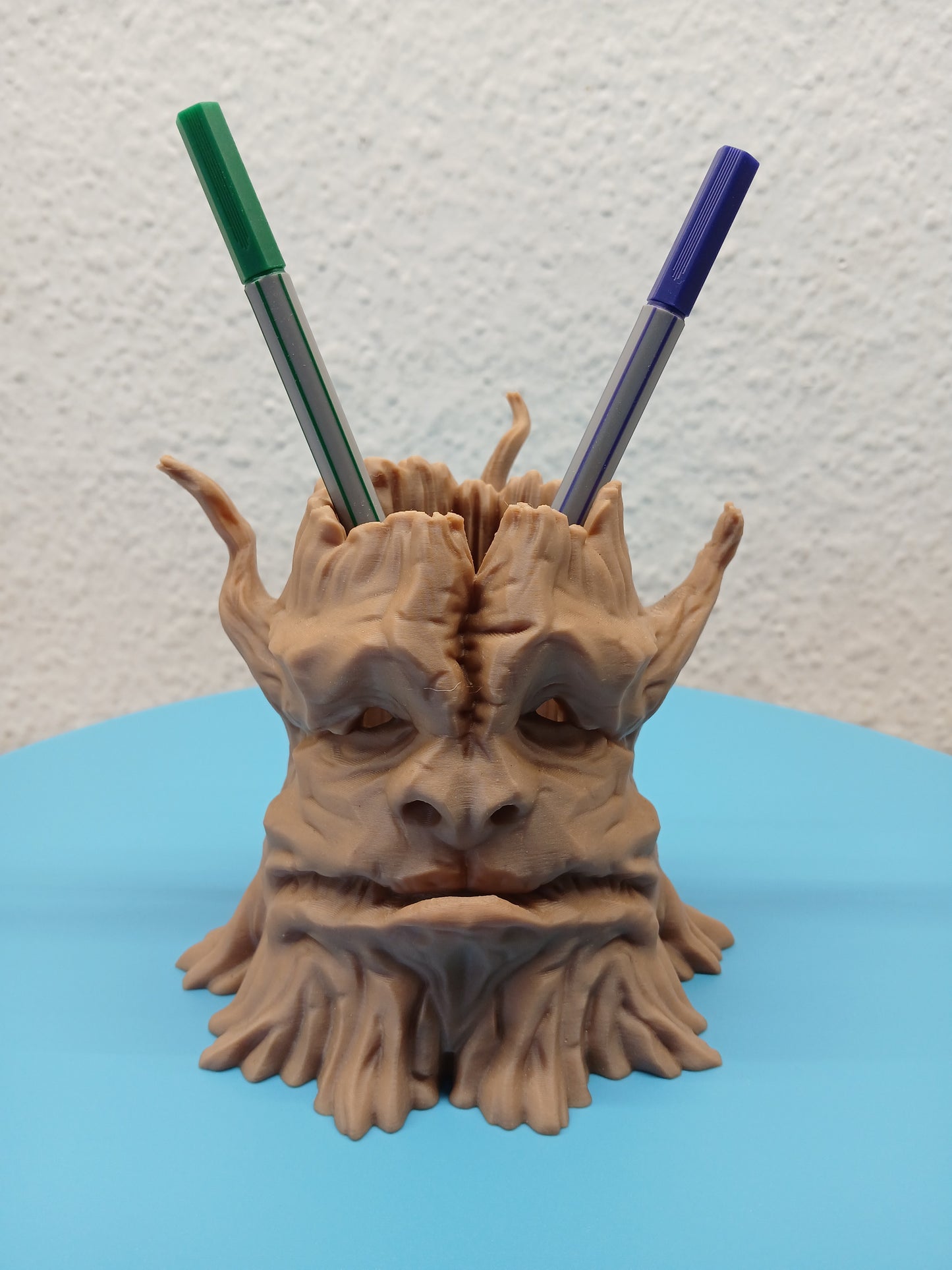 3D printed pen holder.